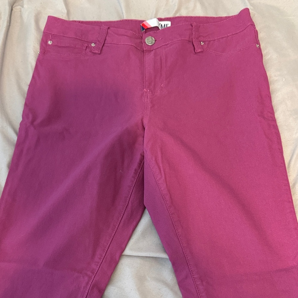 YMI Women's Fuchsia Skinny Jeans